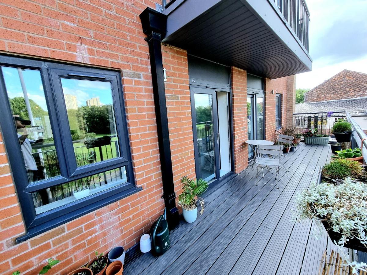 Appartement Luxury 2-bedroom Service With Balcony Manchester